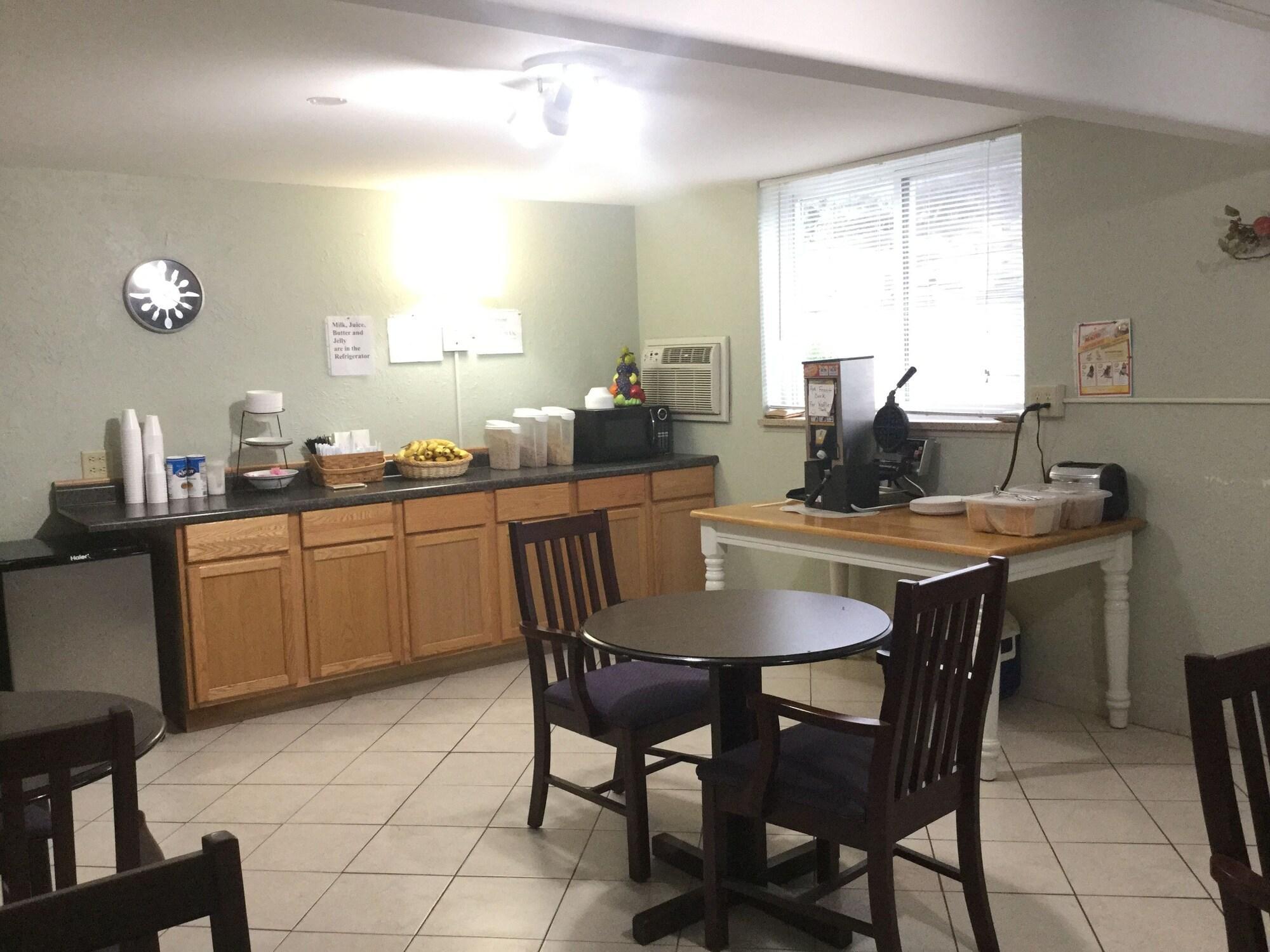 Americas Best Value Inn Τζέφερσον Σίτι Εξωτερικό φωτογραφία