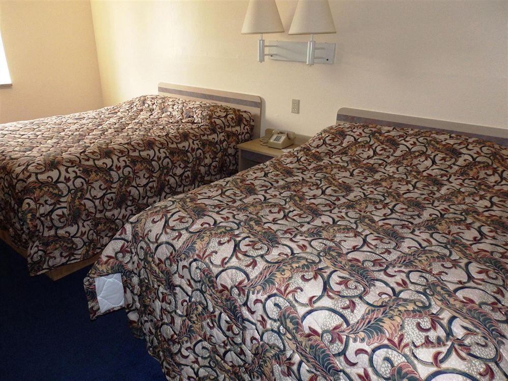 Americas Best Value Inn Τζέφερσον Σίτι Εξωτερικό φωτογραφία