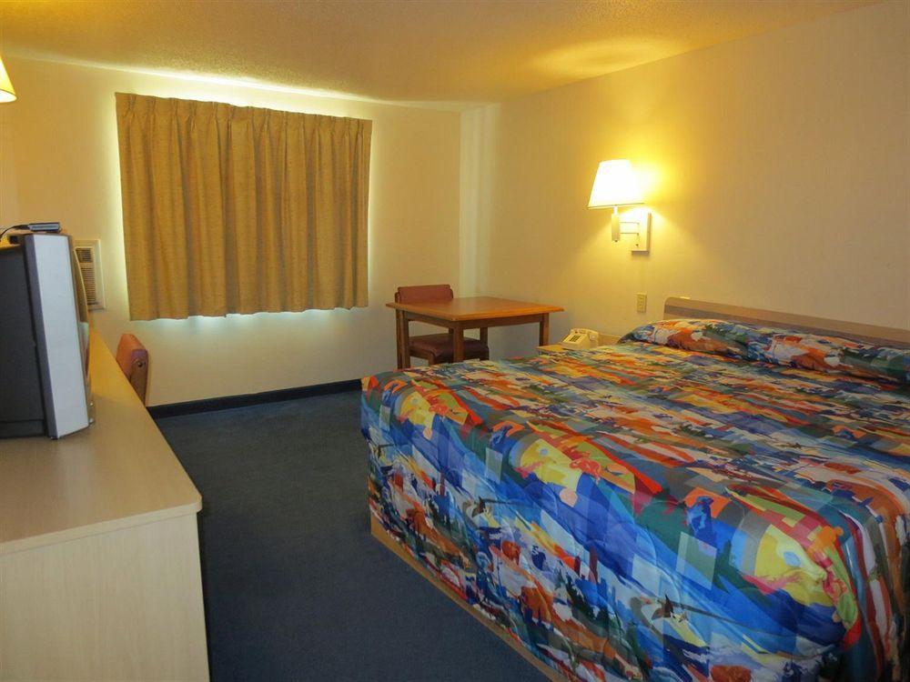 Americas Best Value Inn Τζέφερσον Σίτι Εξωτερικό φωτογραφία