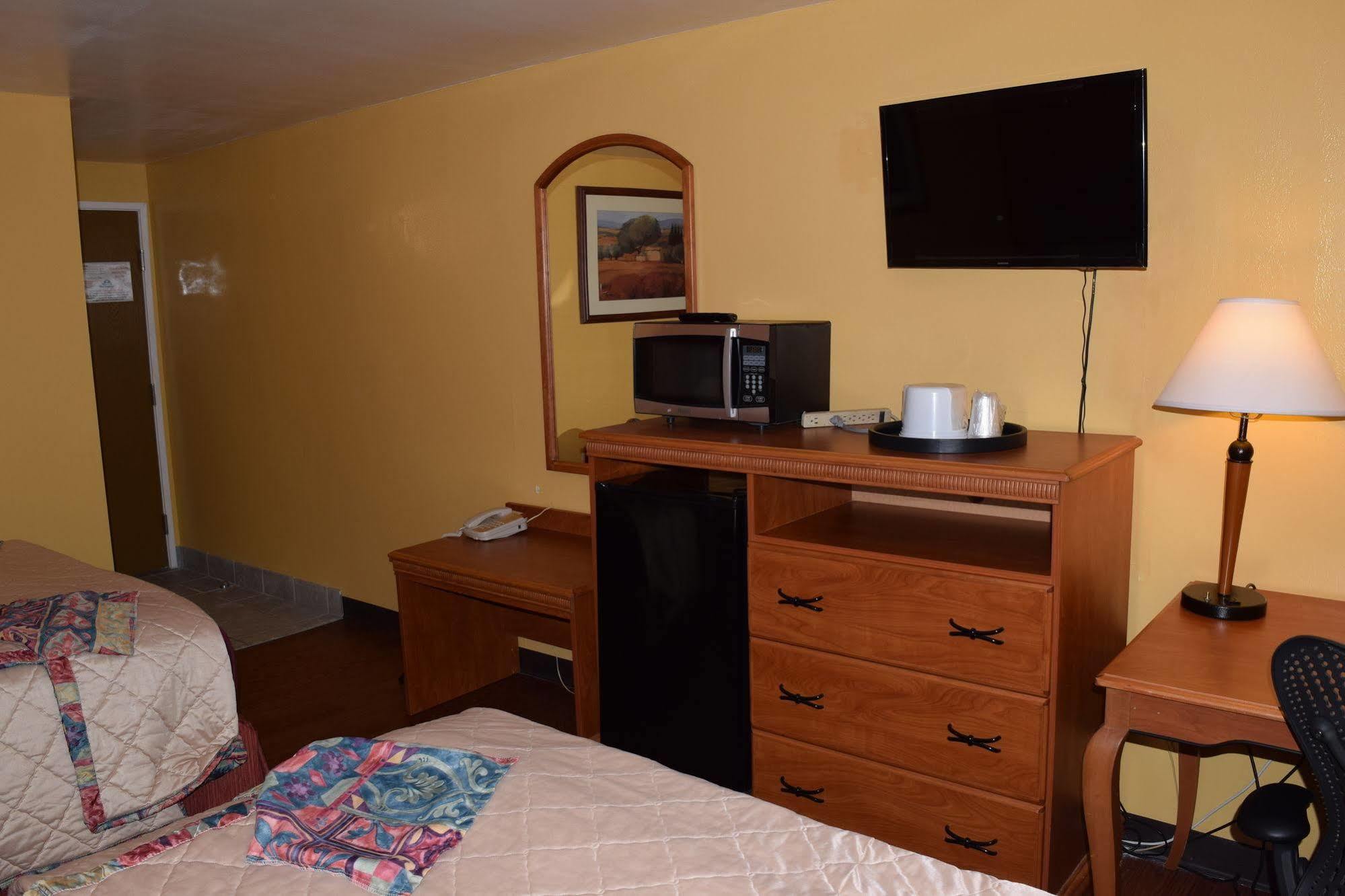 Americas Best Value Inn Τζέφερσον Σίτι Εξωτερικό φωτογραφία