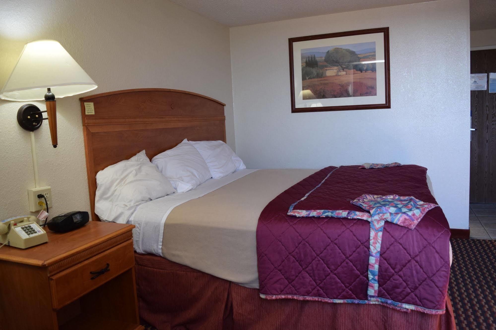 Americas Best Value Inn Τζέφερσον Σίτι Εξωτερικό φωτογραφία