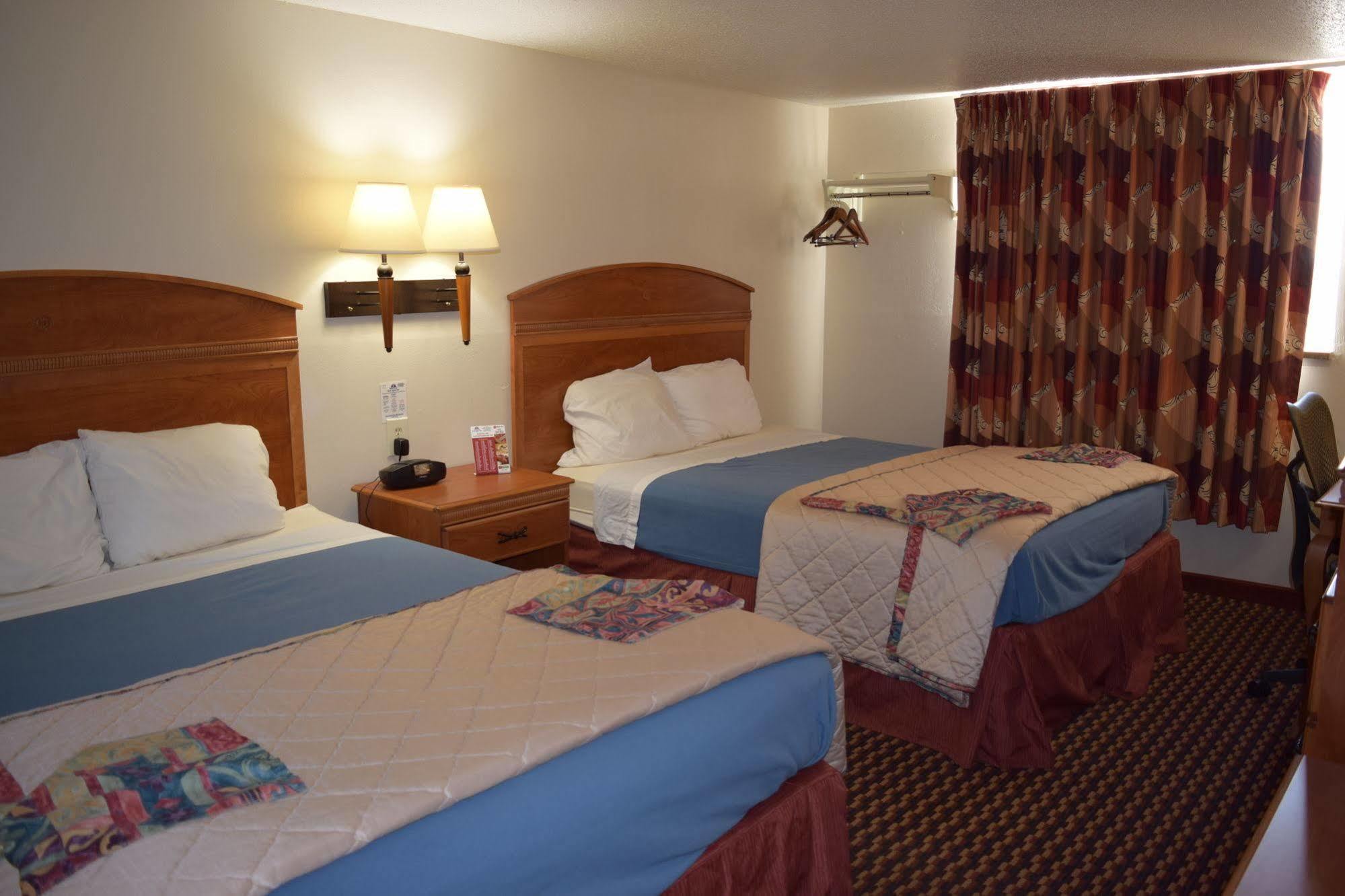 Americas Best Value Inn Τζέφερσον Σίτι Εξωτερικό φωτογραφία