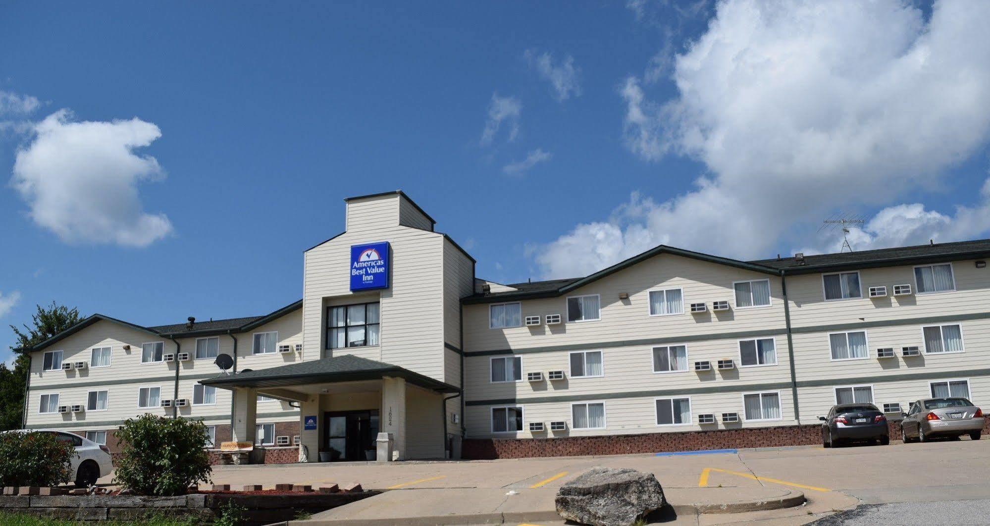 Americas Best Value Inn Τζέφερσον Σίτι Εξωτερικό φωτογραφία